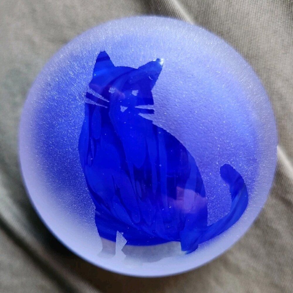 Janette Kennedy Blue Frosted Glass Cat Figure Silhouette JK Signed Paperweight